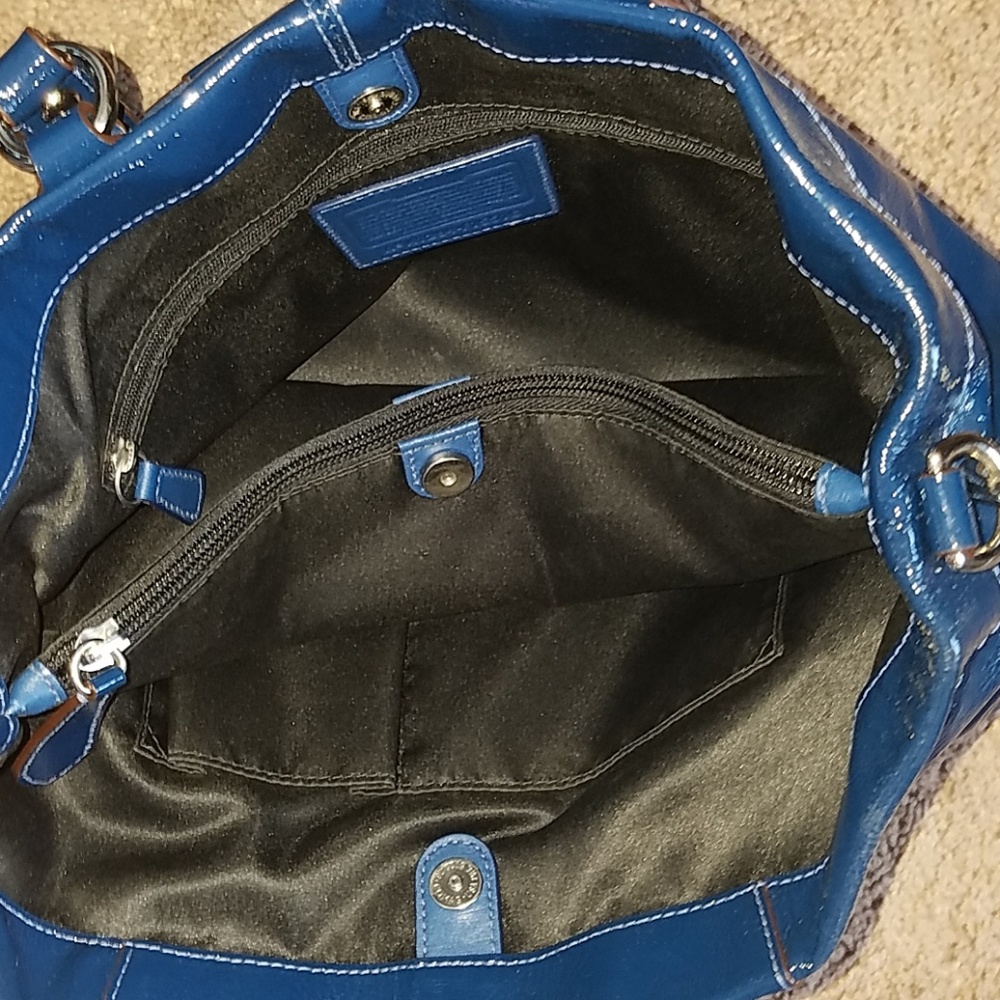 Coach Blue Shoulder Purse - Picture 4 of 10